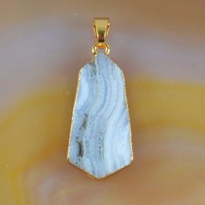 ⭐️3/$20 Natural Blue Chalcedony Pendant Necklace⭐️